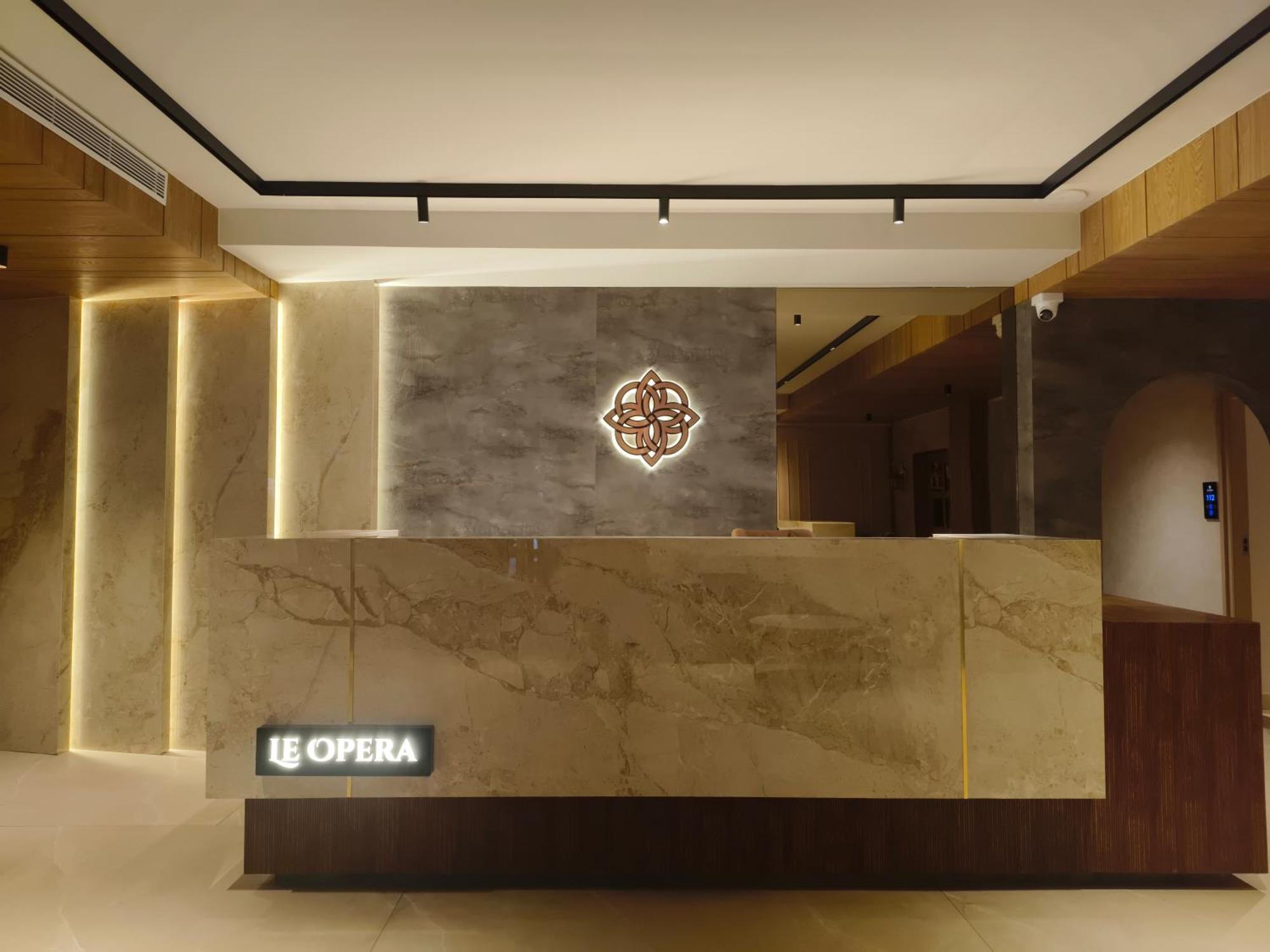 Olive Hotel Le Opera By Embassy Group Bangalore Exterior photo